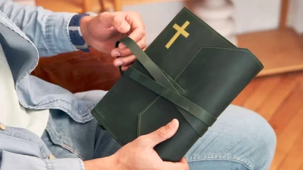 Different Types of Personalized Bible Covers